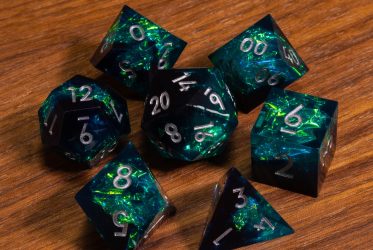 Dice: VHS Dice- Surge • 85G600