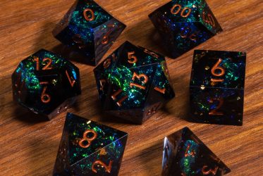 Dice: VHS Dice- Starstorm • 85G602